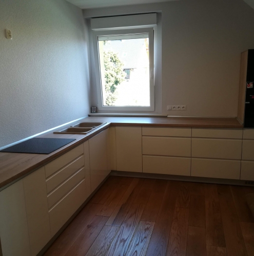 3-projekt-kuchni-bialo-drewno